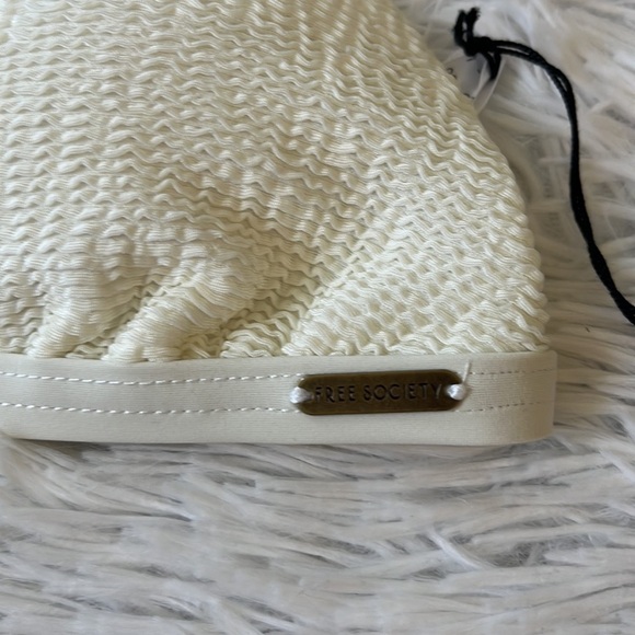 Free Society mix and match scrunch triangle bikini top in ivory size XS - Picture 9 of 15